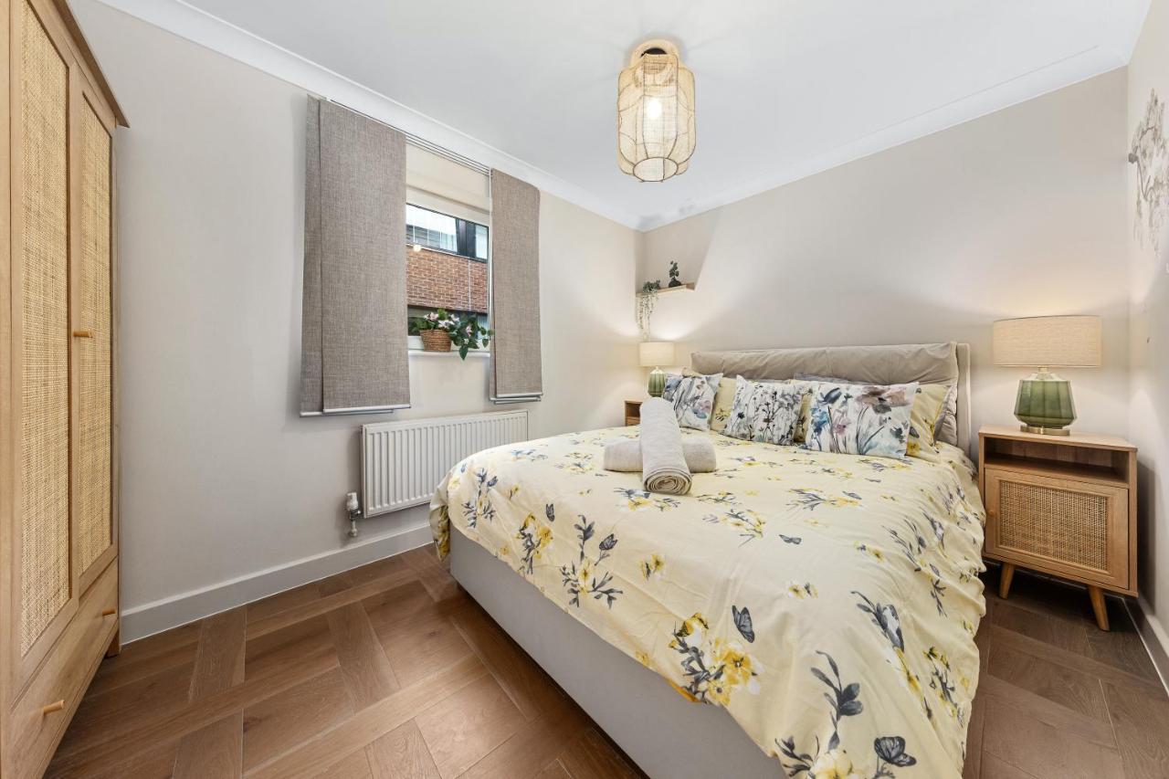 Tranquil 2 Bedroom Apartment Close To St. Paul'S Cathedral 伦敦 外观 照片