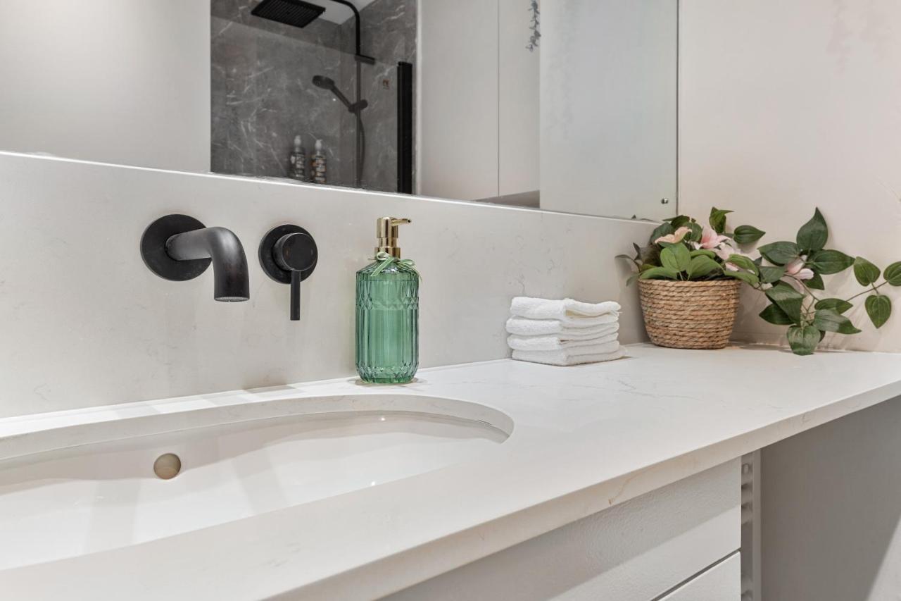 Tranquil 2 Bedroom Apartment Close To St. Paul'S Cathedral 伦敦 外观 照片