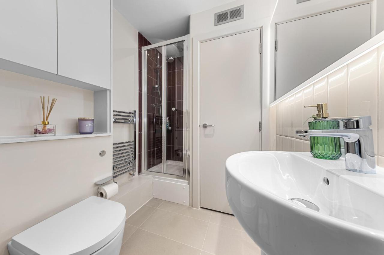 Tranquil 2 Bedroom Apartment Close To St. Paul'S Cathedral 伦敦 外观 照片